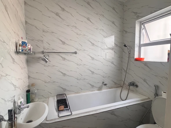 4 Bedroom Garden Flat