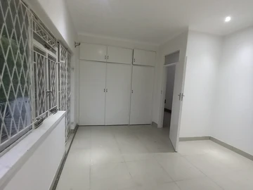 2 Bedroom Garden Flat