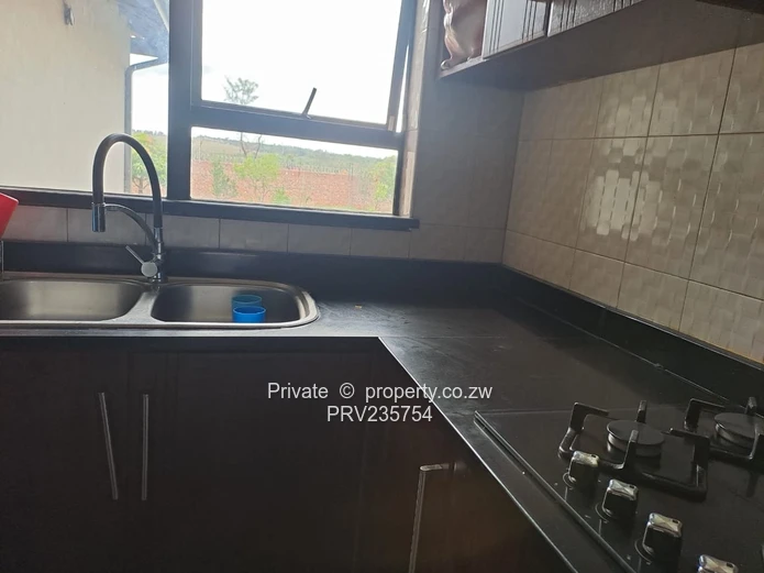 House to let (Sole Mandate)