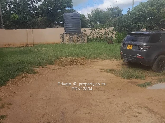 Karoi house for sale in Westview Extension