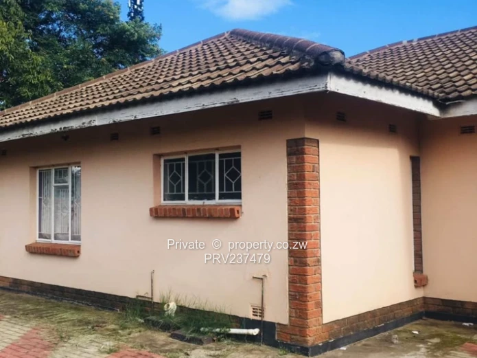 Waterfalls Uplands 5 Bedroomed house to Rent