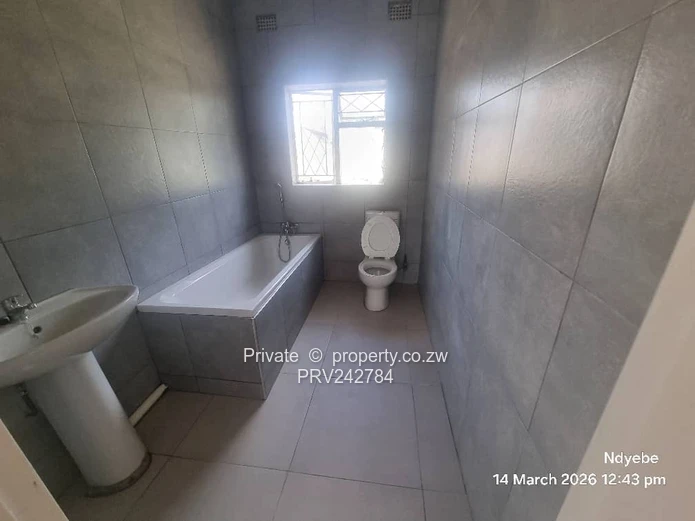 Fully Refurbished 3 bedroom House available to rent