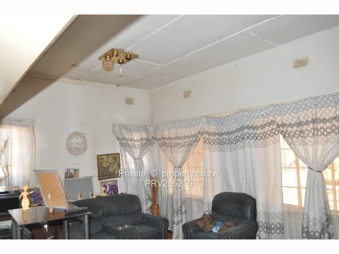 4 Bedrooms house in Burnside on 7614m2