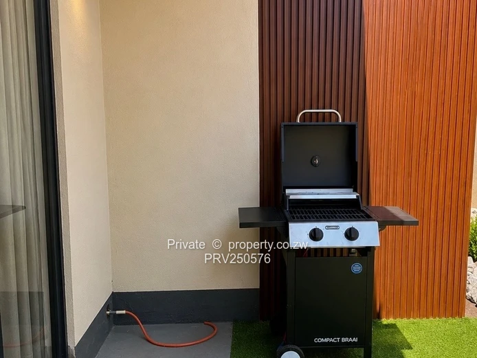1 bed room apartment available 