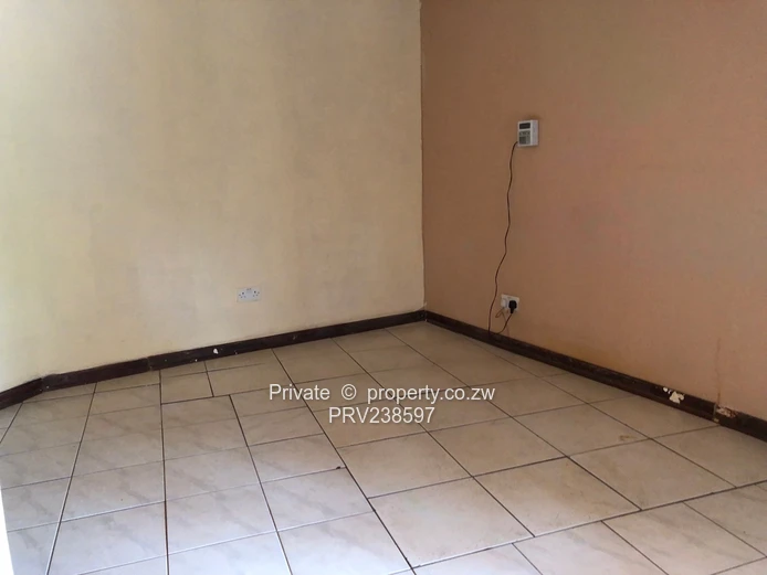 4 Bedroom Family Home in Vibrant Greystone Park (Sole Mandate)