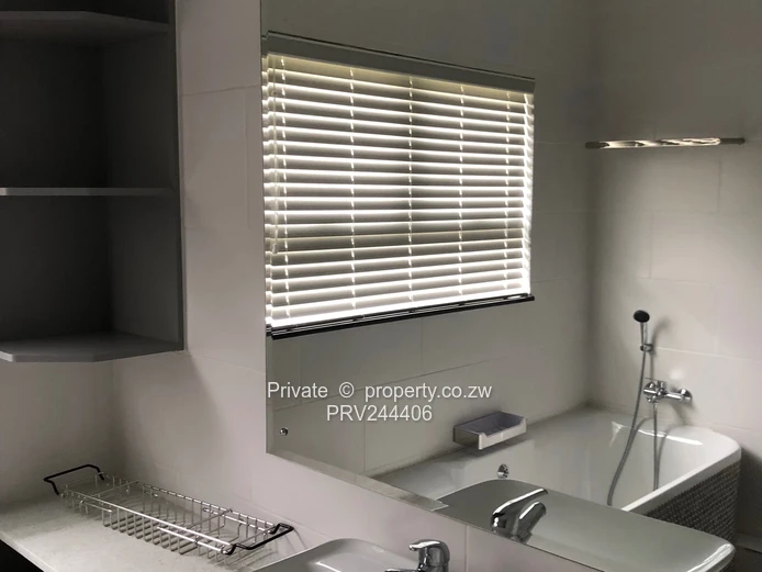 Modern, Furnished Unit in a Secure Complex (Sole Mandate)