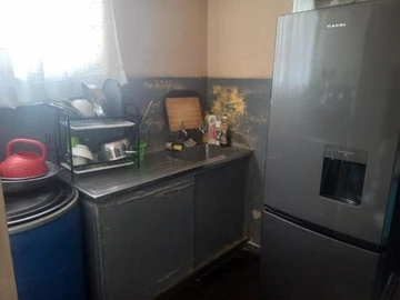 2 Bedroom Flat & Apartment