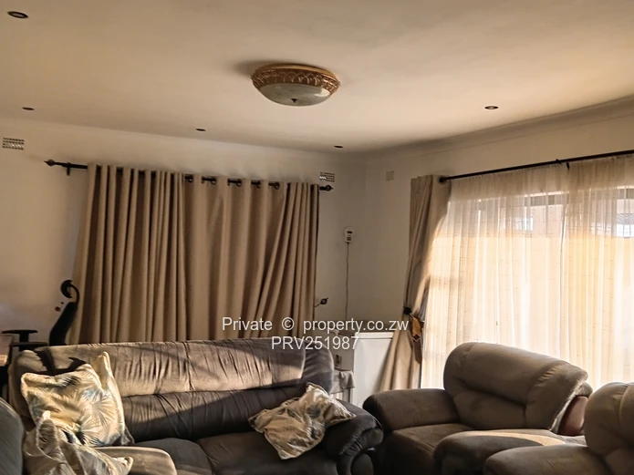 Prime  Commercial premises for Use as  offices, showroom, school , corporate headquarters 