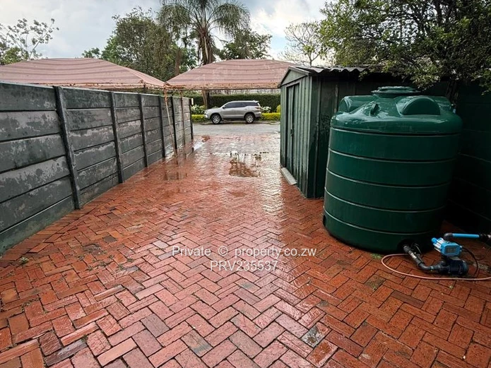 Avondale 2-Bed Garden Flat — Modern Kitchen & Borehole