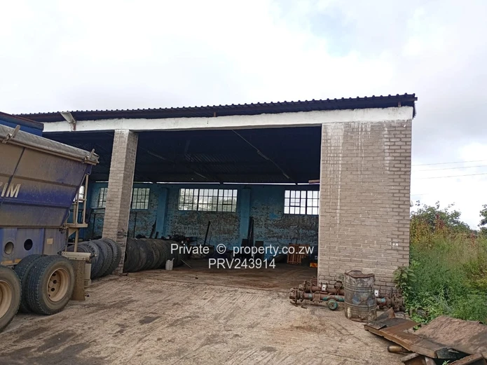 Kelvin Industrial Workshop — Walled Yard & Workshop 3,793m² (Sole Mandate)
