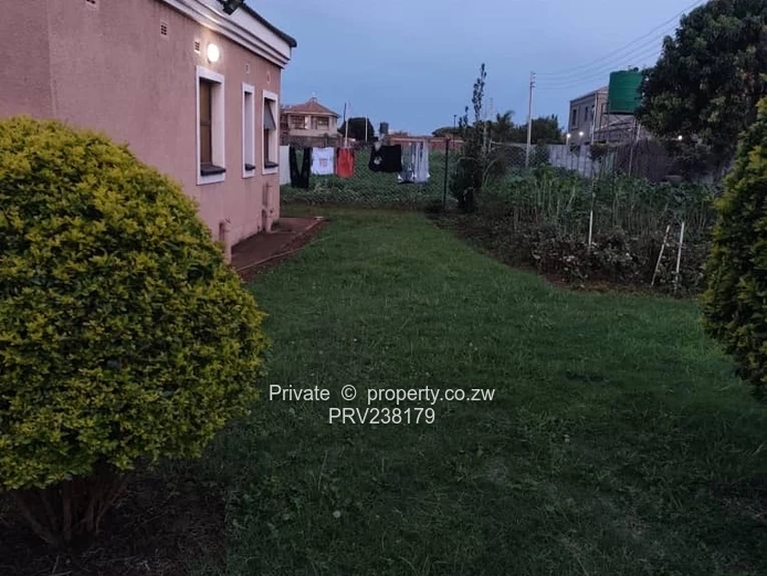 To let 3 Bedroomed Cottage mount pleasant heights (Sole Mandate)