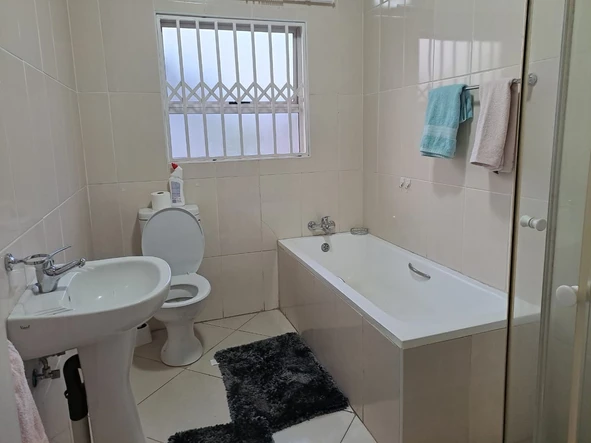 2 Bedroom Garden Flat