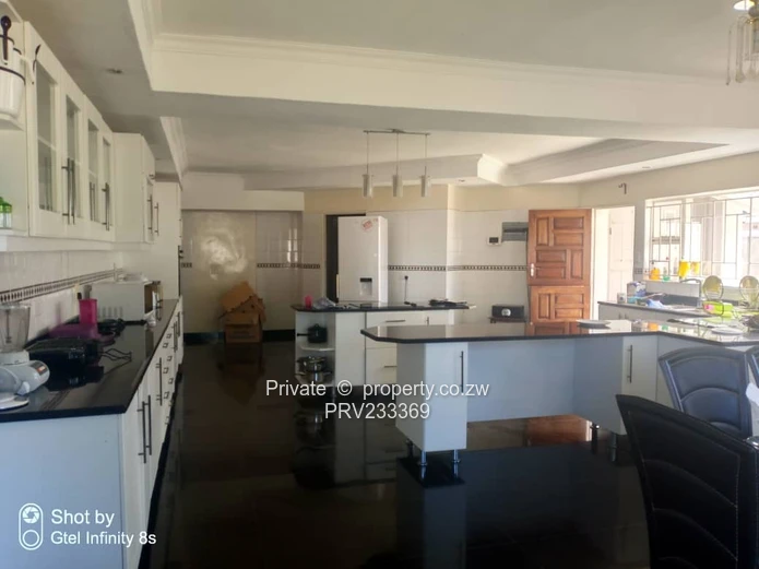 3 Bedroomed house to let