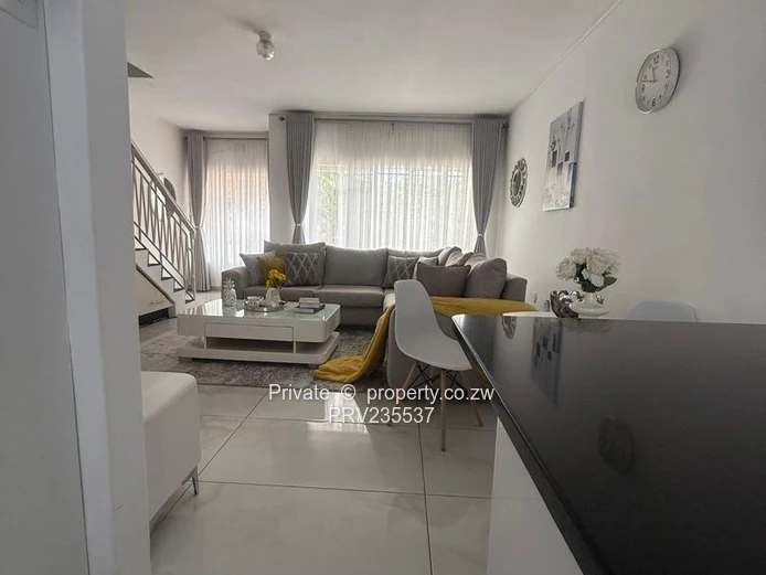 Avondale 2-Bed Garden Flat — Modern Kitchen & Borehole