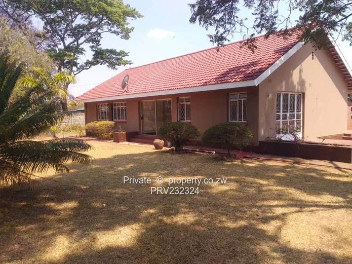 Neat, Secure and Beautiful 3 bedroomed cluster house to rent in Greendale.