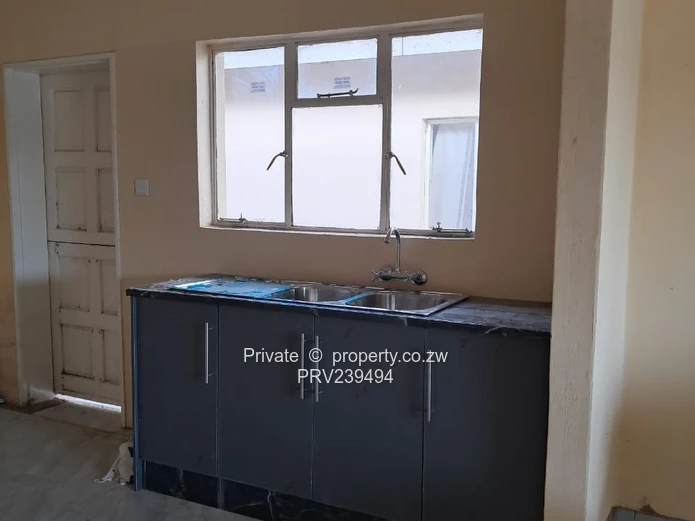 Fairview House to Let