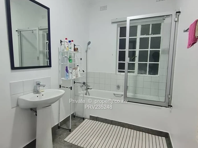 Fully Furnished 2 Bedroomed Garden Flat (Sole Mandate)