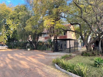 2 Bedroom Garden Flat