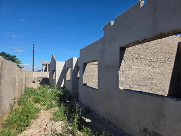 7 Unit Townhouse Complex