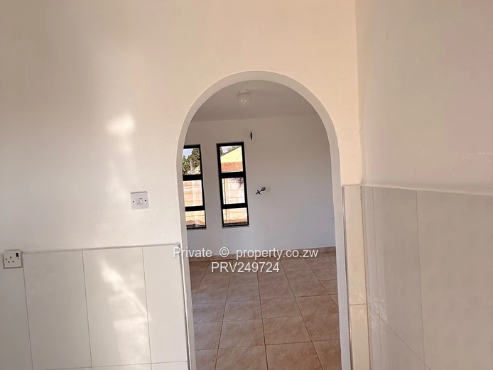 3 bedroomed house to rent in Msasa Park