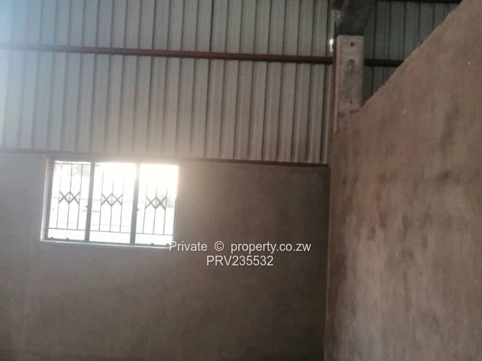 ?? Warehouse To Rent – Chitungwiza Industrial Area