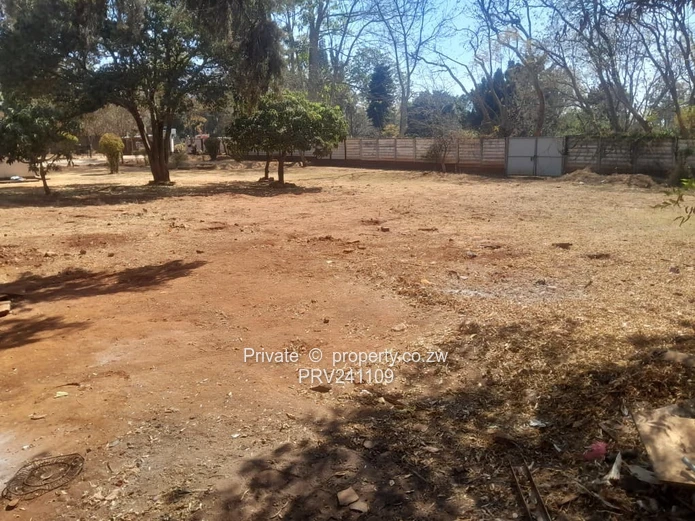 600 m² Commercial Ground Lease Opportunity – 5 Minutes from Westgate Shopping Centre