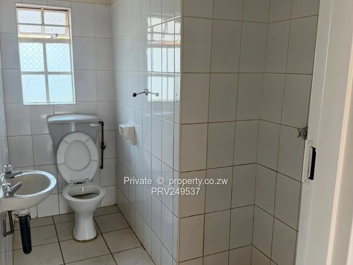 WESTGATE TO RENT $900 plus deposit.