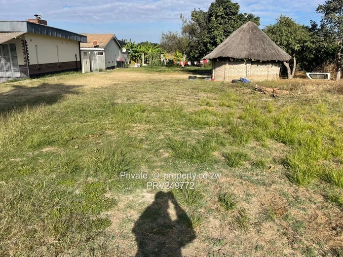 Three bedrhouse