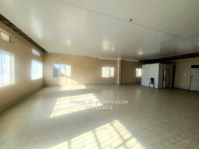 Commercial Shop to Let – Makoni Shopping Center (Sole Mandate)
