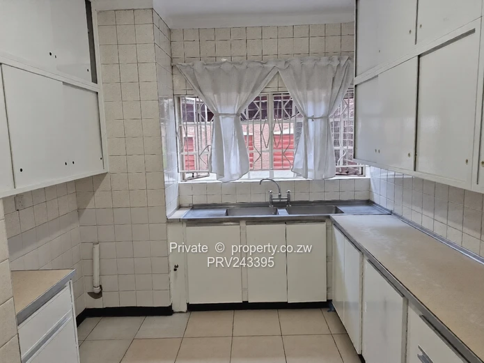 3 Bedroom Townhouse in Upper Avenues