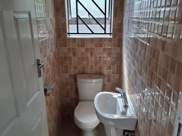 2 Bedroom Cottage