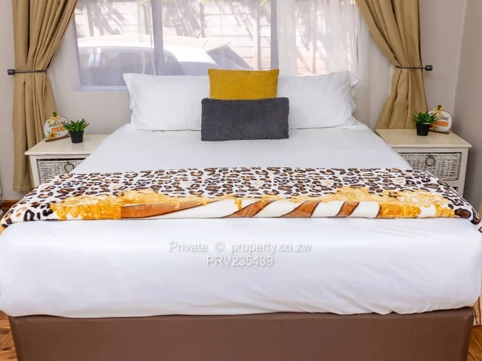 Perez apartments-  Elegant living in the Lush Greendale neighborhood..$150USD/NIGHT