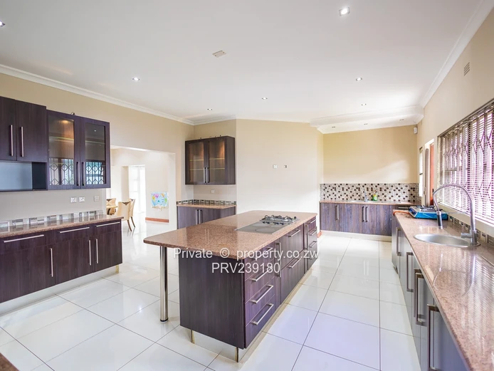 Luxury 4-Bed Home, Borrowdale Brooke  (Sole Mandate)