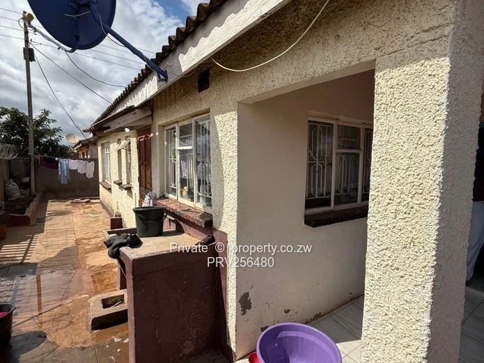 Ruwa House