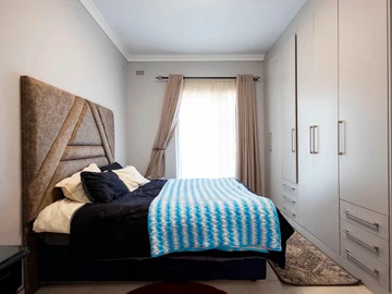 3 Bedroom Garden Flat