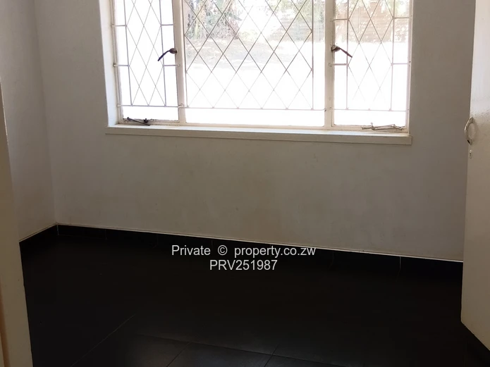 Prime  Commercial premises for Use as  offices, showroom, school , corporate headquarters 