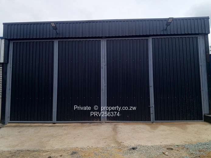 WILLOWVALE - 140sqm MULTI PURPOSE WORKSHOP / WAREHOUSE + 30sqm OFFICES TO LET (Sole Mandate)