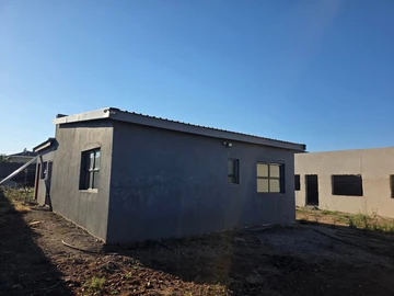 7 Unit Townhouse Complex