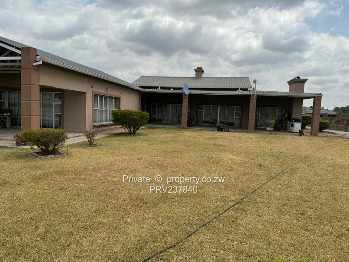 Arlington estate 4bedroomed house for sale 