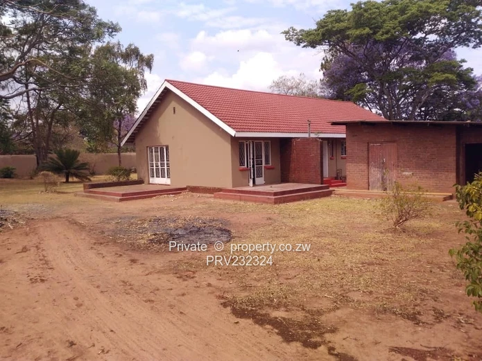 Neat, Secure and Beautiful 3 bedroomed cluster house to rent in Greendale.