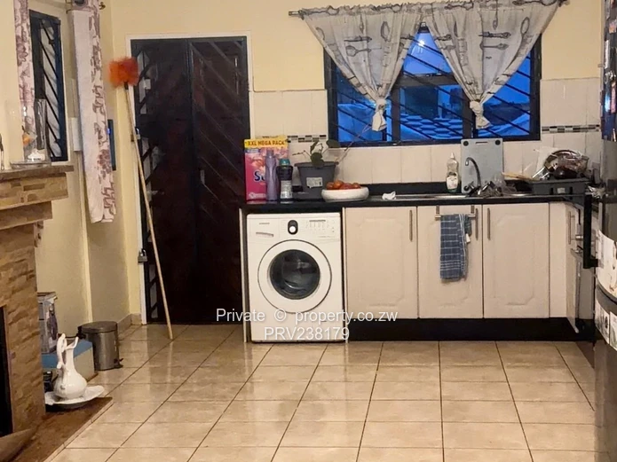 To let 3 Bedroomed Cottage mount pleasant heights (Sole Mandate)