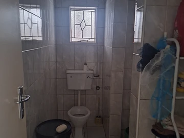 2 Bedroom Garden Flat