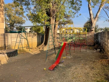 2 Bedroom Garden Flat