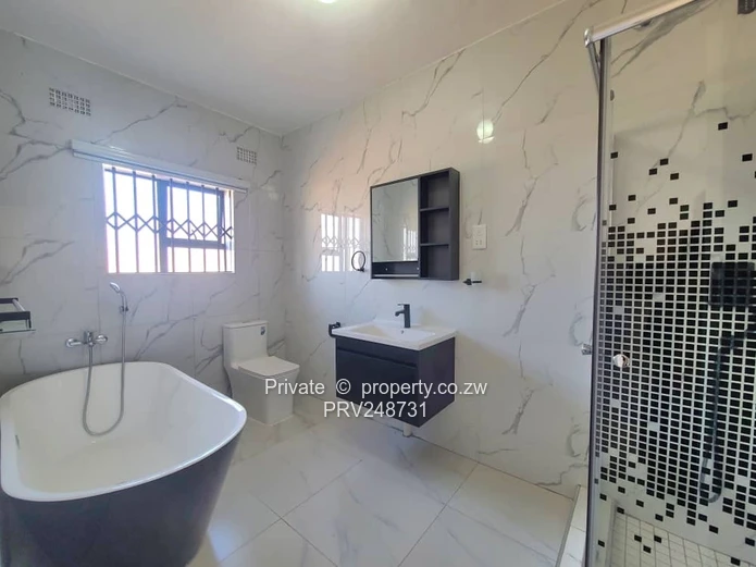Elegant 3 bedroom cluster,main bedroom with ensuite, newly built 