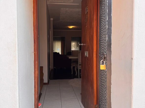 4 Bedroom Garden Flat