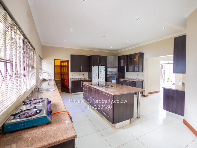 Luxury 4-Bed Home, Borrowdale Brooke  (Sole Mandate)