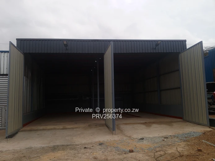 WILLOWVALE - 140sqm MULTI PURPOSE WORKSHOP / WAREHOUSE + 30sqm OFFICES TO LET (Sole Mandate)