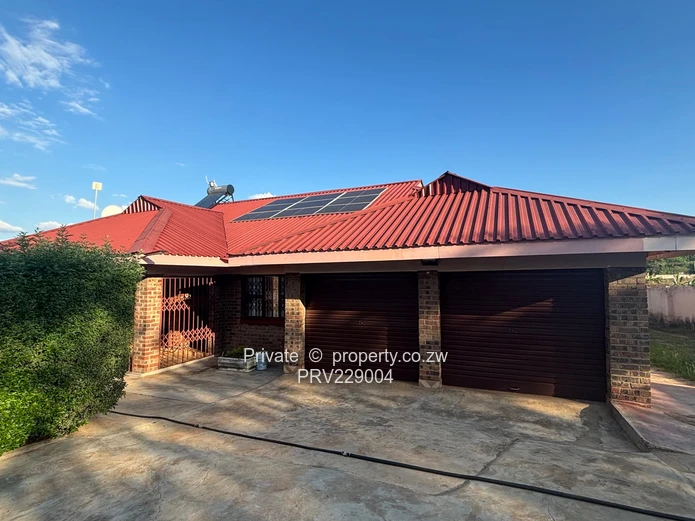 Chinhoyi Property For Rent!!!