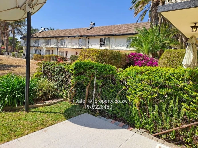 Garden Flat to let