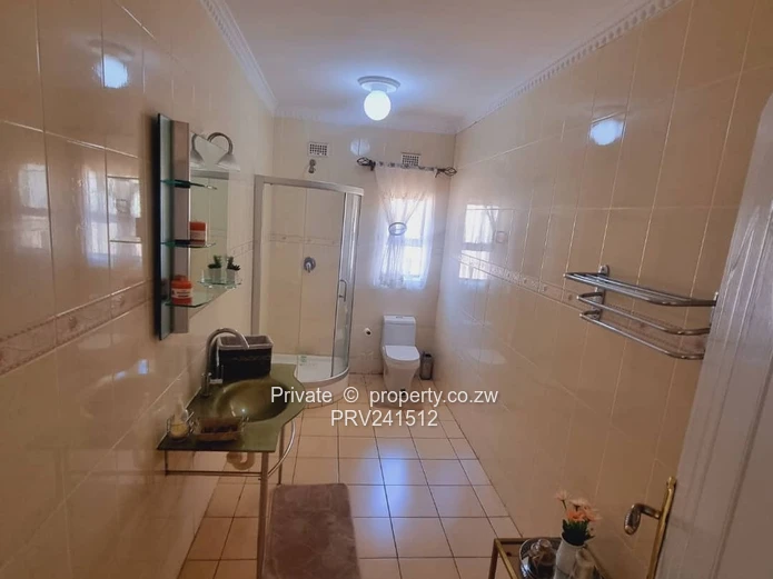 Borrowdale 6 Bedroomed House For Rent